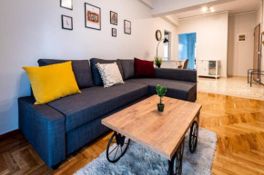 The Athenian Hideaway 2- Bedroom apartment in Thiseio